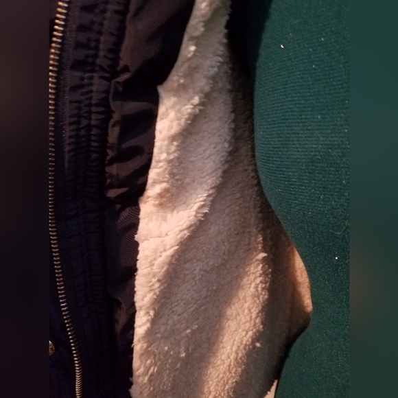 Like New Justify Navy blue vest, Size Small - Picture 8 of 9